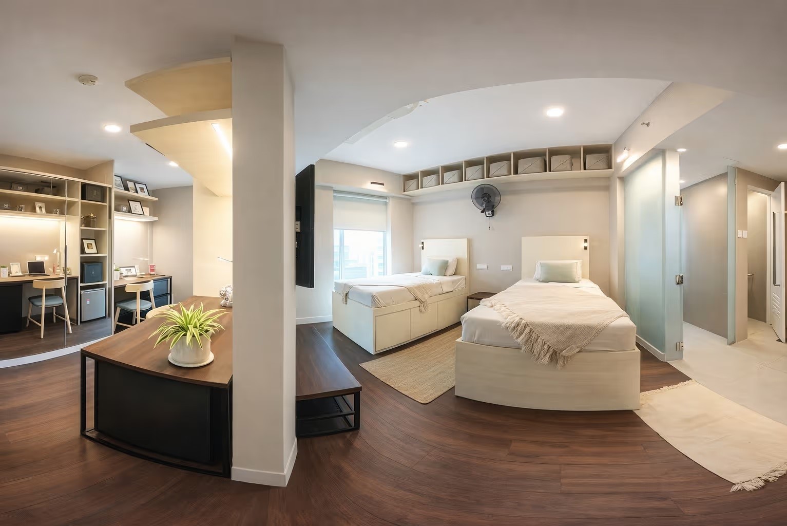 Ruemz - Deluxe En-Suite Twin